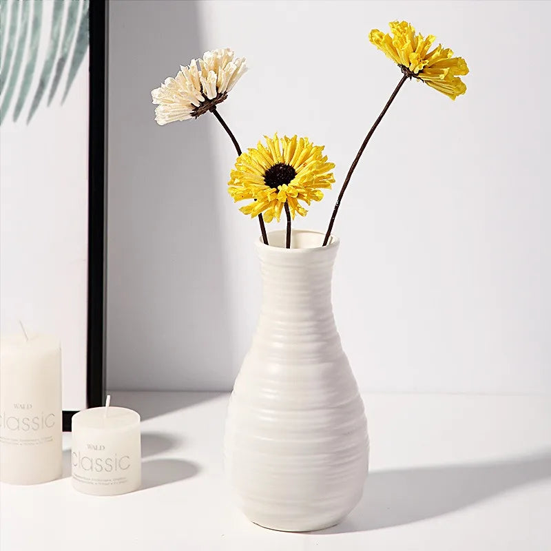 Origami Bloom – Lightweight Sculptural Vase