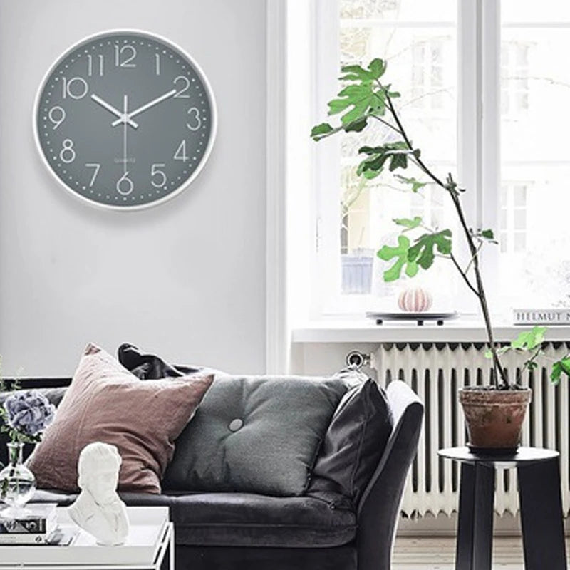 Silento – 8-inch Minimalist Silent Quartz Wall Clock