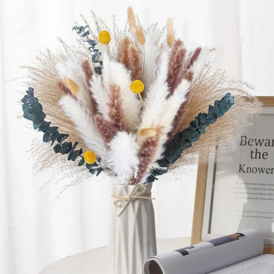 Dune Whisper – 105-Stem Dried Floral Arrangement