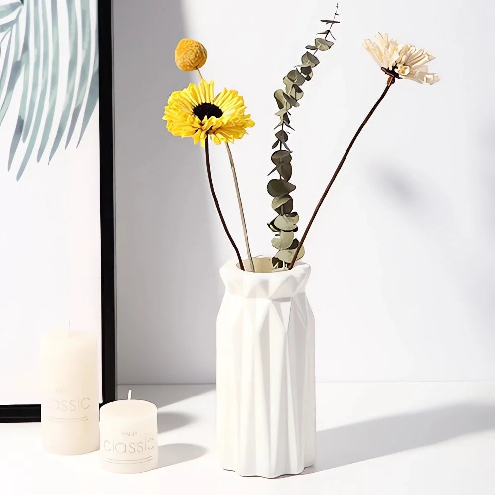 Origami Bloom – Lightweight Sculptural Vase