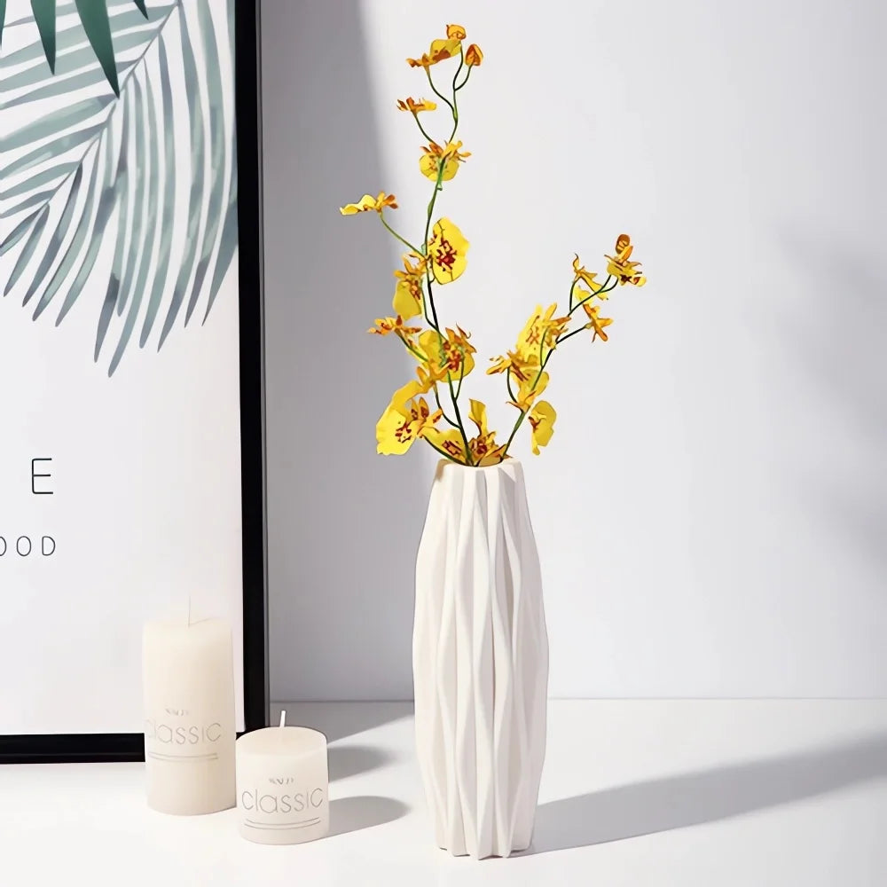 Origami Bloom – Lightweight Sculptural Vase