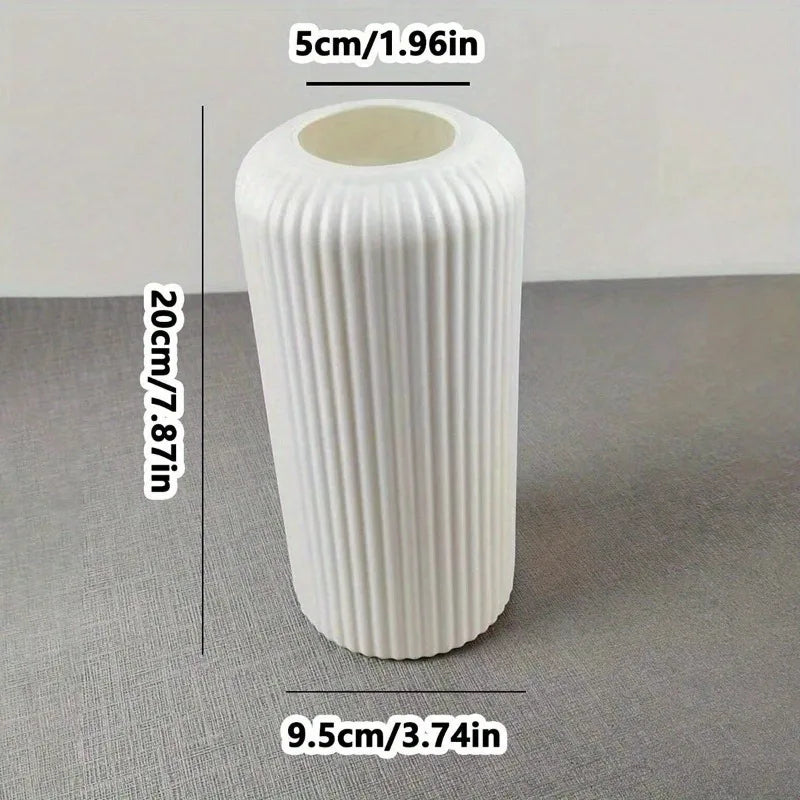 Stria – Ceramic-Look Striped Vase
